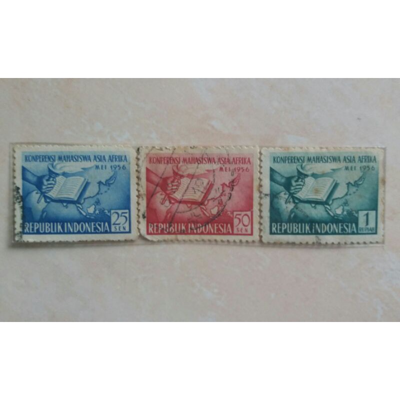 

Perangko Konferensi Mahasiswa Asia Afrika Tahun 1956 Set Lengkap 3pcs Used