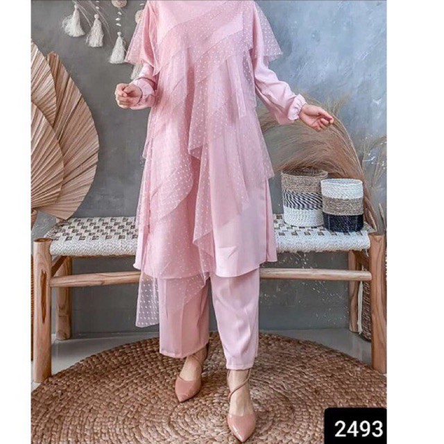 One set stelan tunik tile dotty kekinian import bahan crepe tunik dan celana ld100