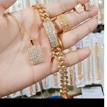 Perhiasan 1 set wanita dewasa 01