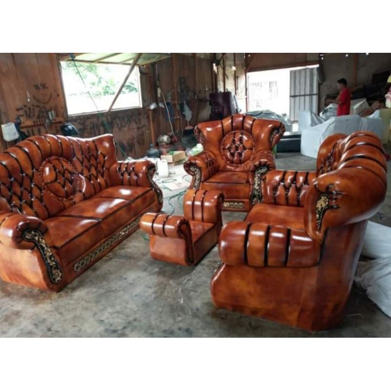 Sofa raja kancing kain oscar