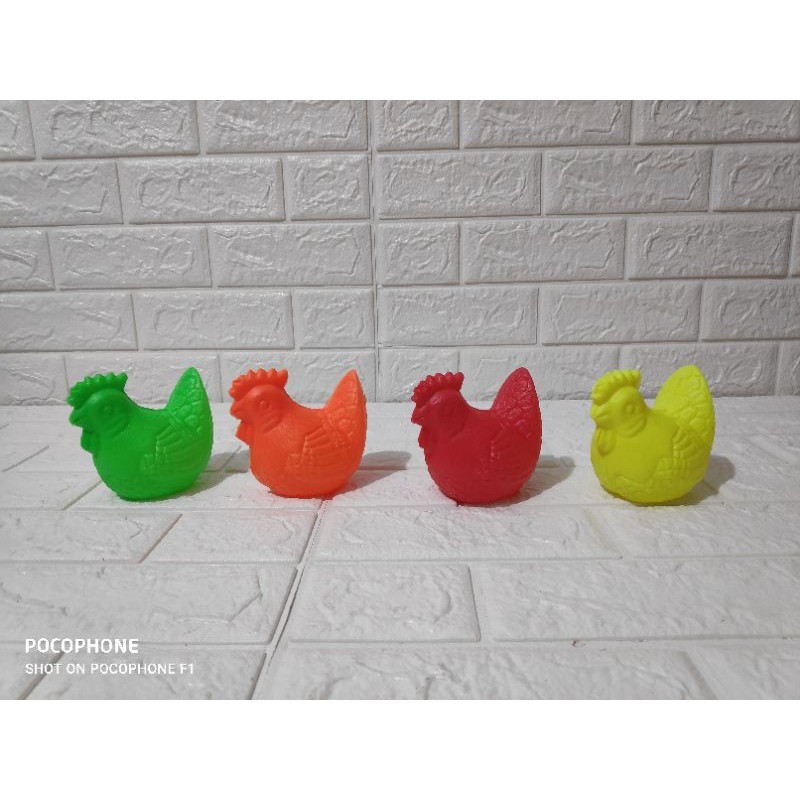 Souvenir Celengan Mini Karakter Ayam Lucu Unik Souvenir