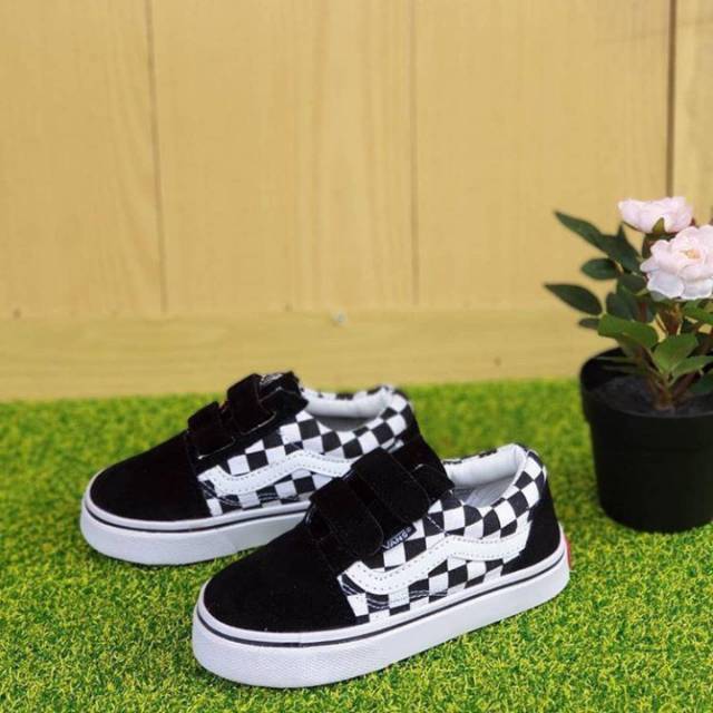 Sepatu anak vans anak model terbaru
