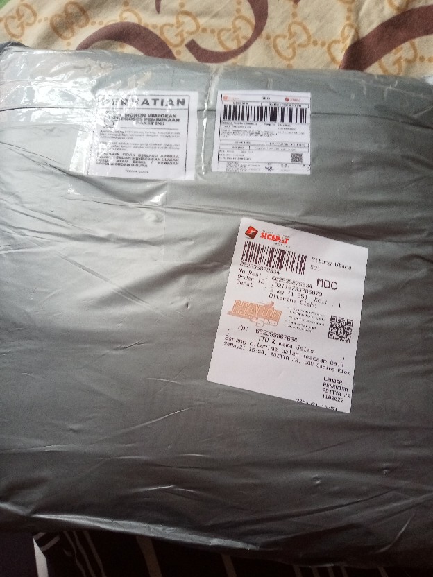 Hety Blouse  - Atasan Batik Wanita  -  242 Ht