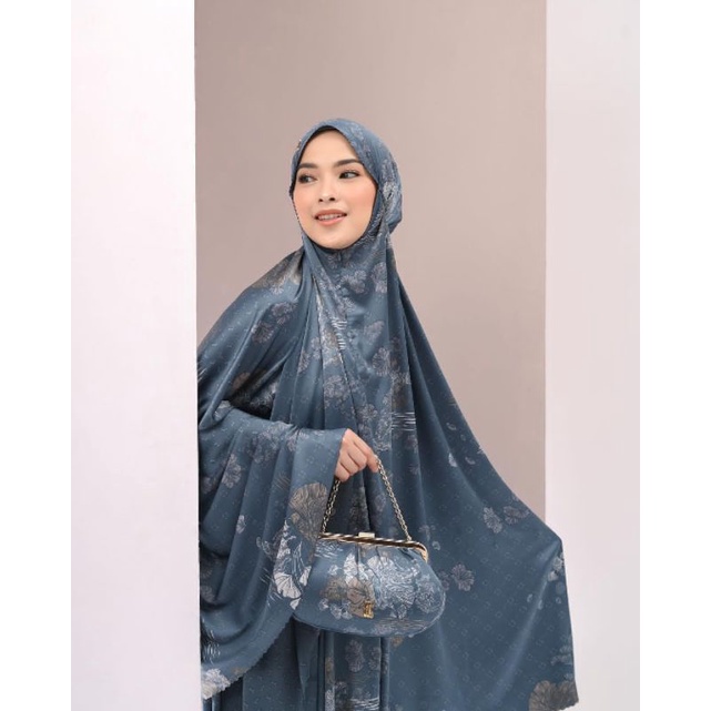 mukena mewah Luella prayer set Midnight by heylocal.id