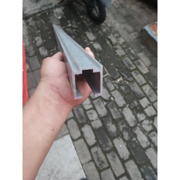 Rel pintu lipat tipe 404 harga per meter