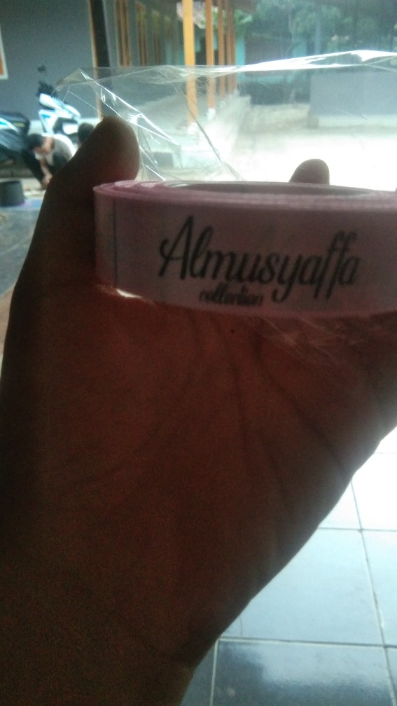 Sablon 1 W Lebel Baju Bahan Satin 2cm Pajang 18 Cm Jadi 200 Baju