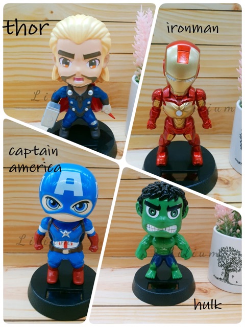 Pajangan dashboard mobil Avenger solar power ironman thor spiderman hulk deadpool groot marvel