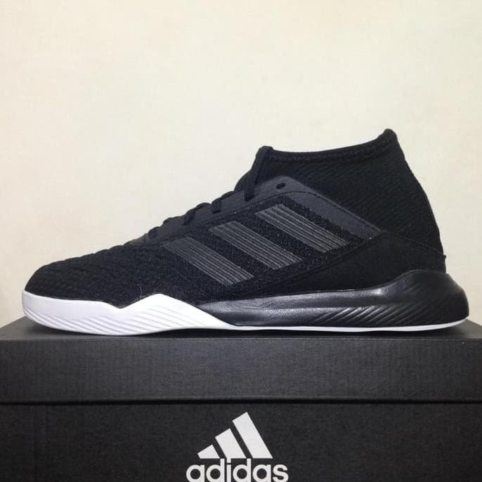 BI9 SALE Sepatu Futsal Adidas Predator Tango 18.3 Black White DB2304 Original SDWD