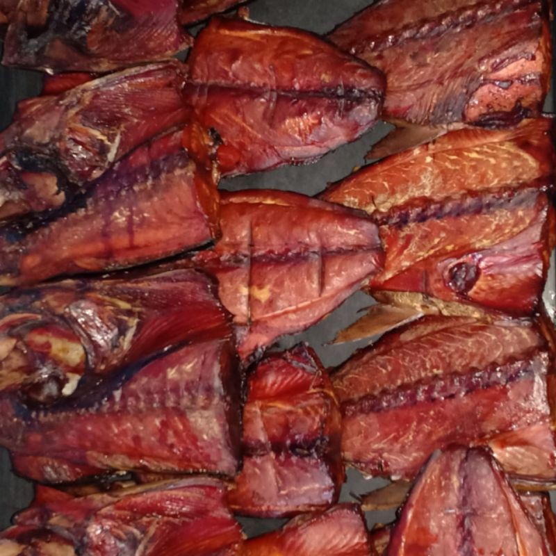 

ikan tuna asap
