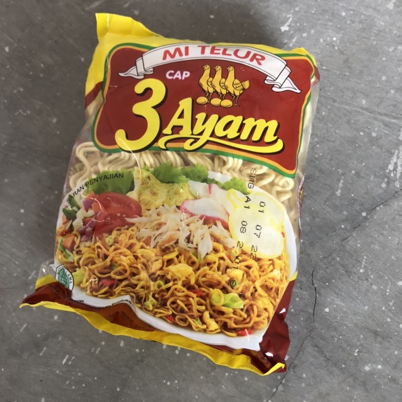 

Mie Telur Cap Tiga Ayam 120gr 2000an