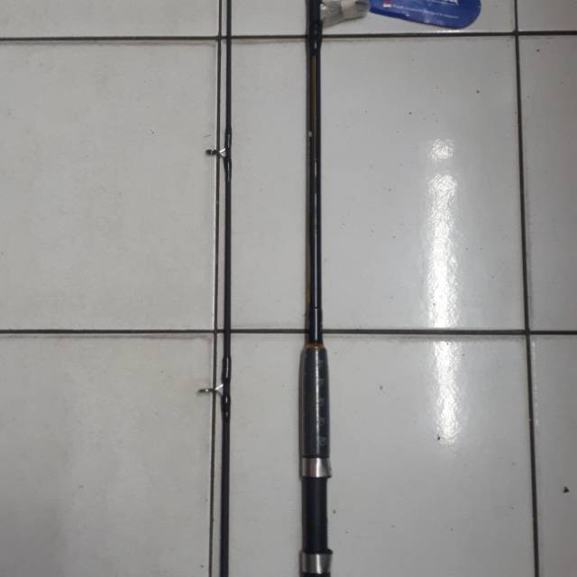 Joran pioner gold berry 702