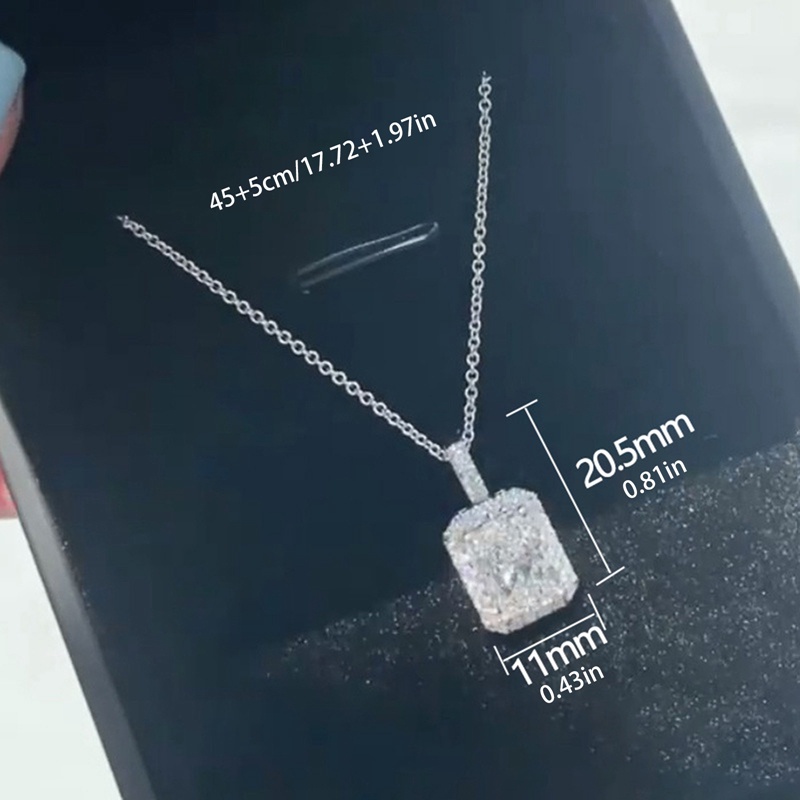 Kalung Liontin Bentuk Persegi Bahan Cubic Zirconia Untuk Wanita