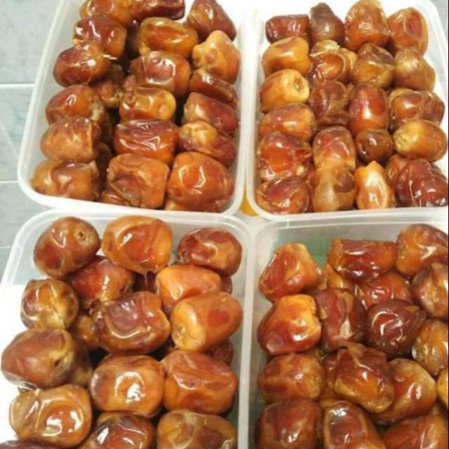 

Kurma manis enak legit kholas saad sukari qosim zadna dan premium