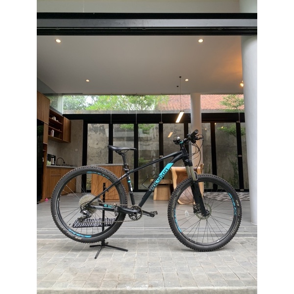 Polygon Xtrada 8 - Jarang dipakai