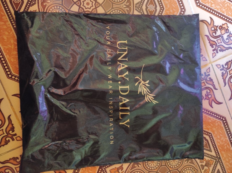 Niswara Batik Pria By Unay Daily Original - Kurta + Masker