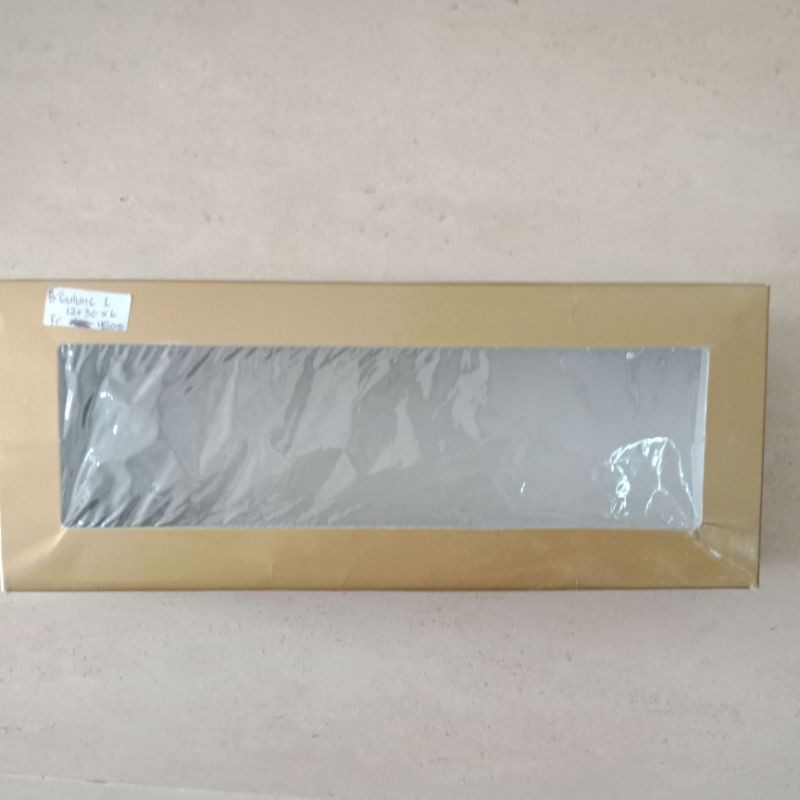 

kotak kue emas 12×30×6