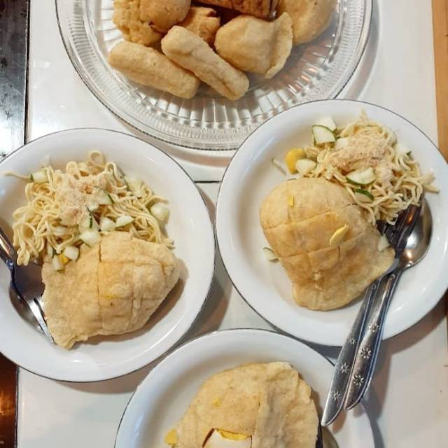 

Pempek kapal selam Palembang