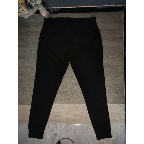 jogger zara man dan jeans bershka