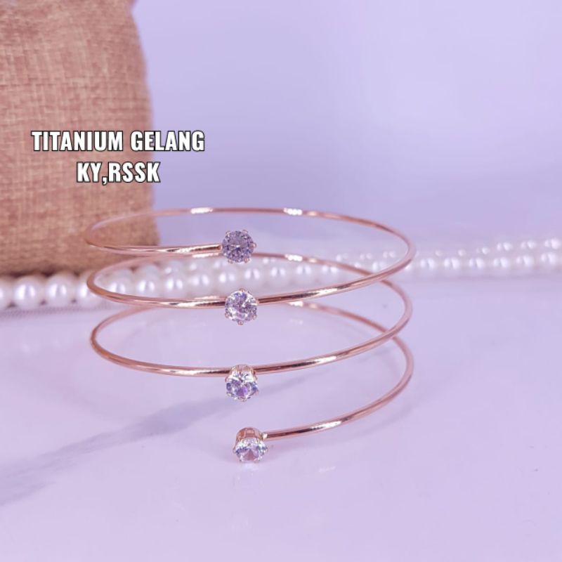 bisa cod:Gelang titanium,tidak luntur, asli,unik,mewah