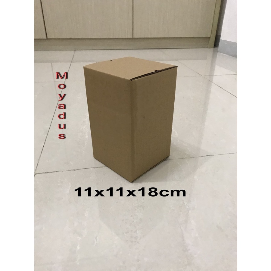 

kardus/karton/box uk. 11x11x18 cm untuk packing, singelwall polos