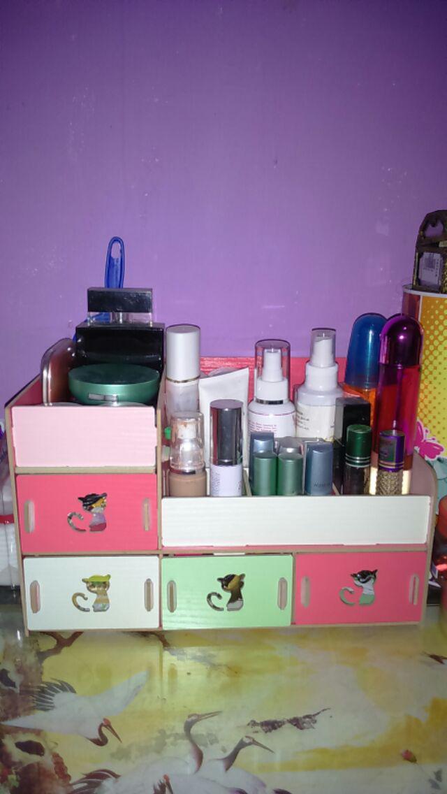 Rak Kosmetik Aksesoris 616 Bahan Kayu Desktop Storage Kitty Cat 213