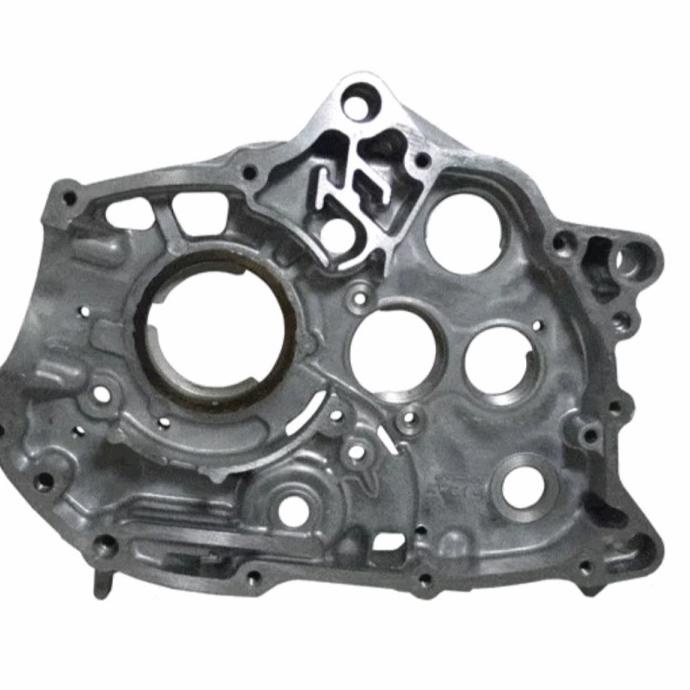 Crankcase Blok Mesin Kanan Tap Oli Honda Blade Revo Absolut Revo Fi