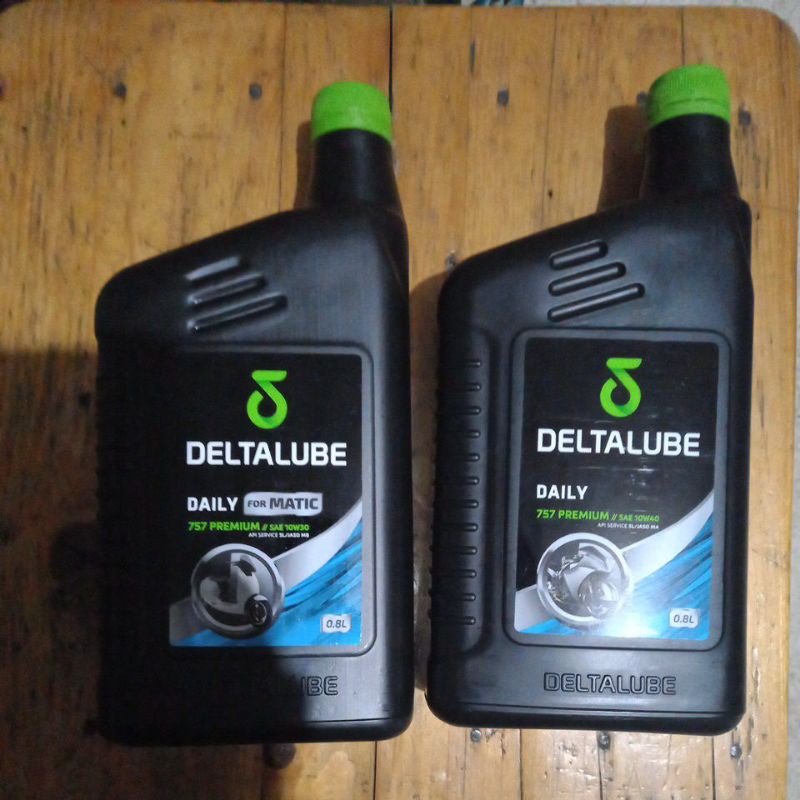 Oli Deltalube Daily 10W40 ATAU matic 10W30 757 Premium 800 ml biru (diksh NOTE yg matic atau manual)