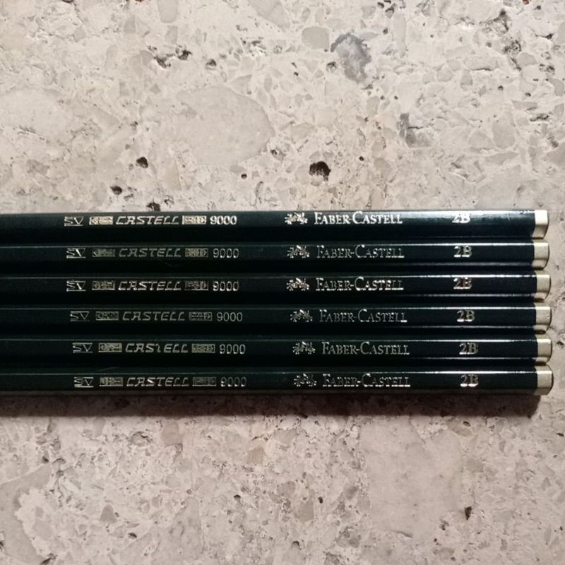 

Pensil Faber-Castell