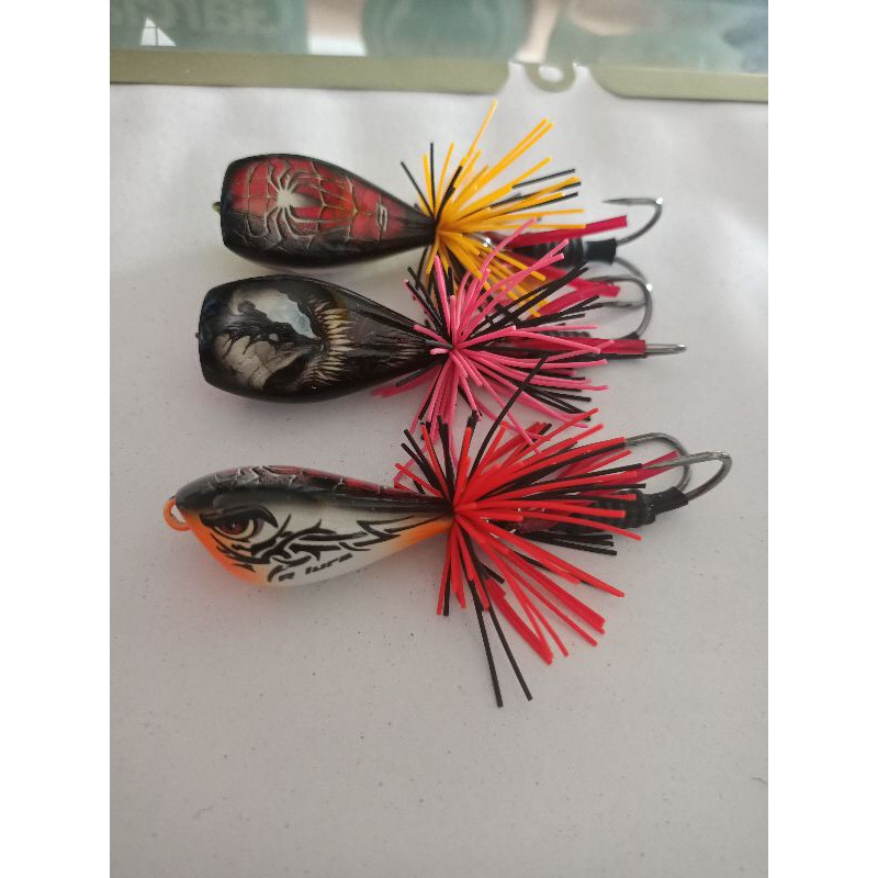 jump frog oval spiderman R-lure