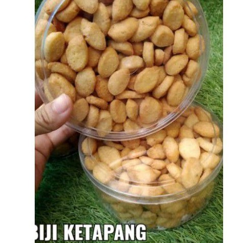 

kue Lebaran BIJI ketapang