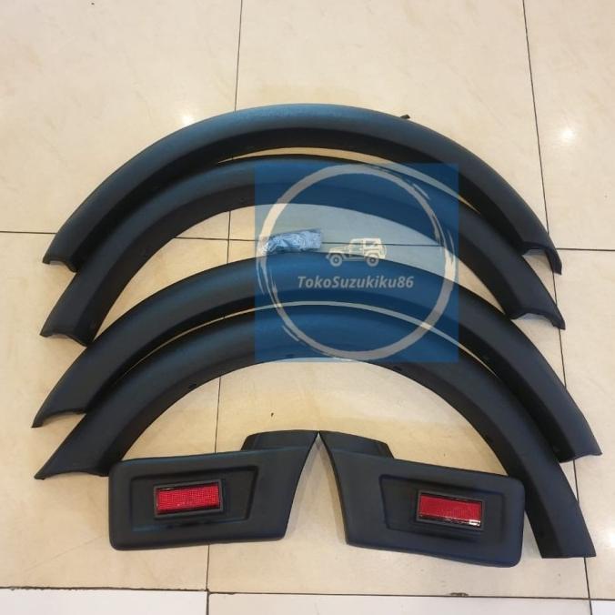 Over Fender Model Samurai Karet Suzuki Katana/Jimny/Carribian/Sierra
