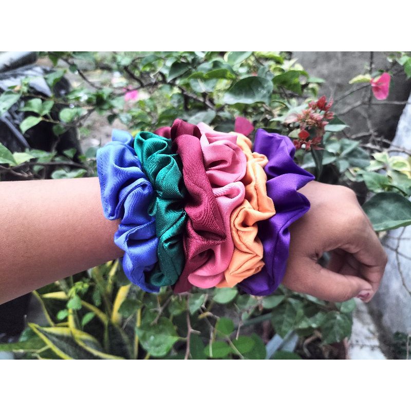 Scrunchie/Ikat Rambut