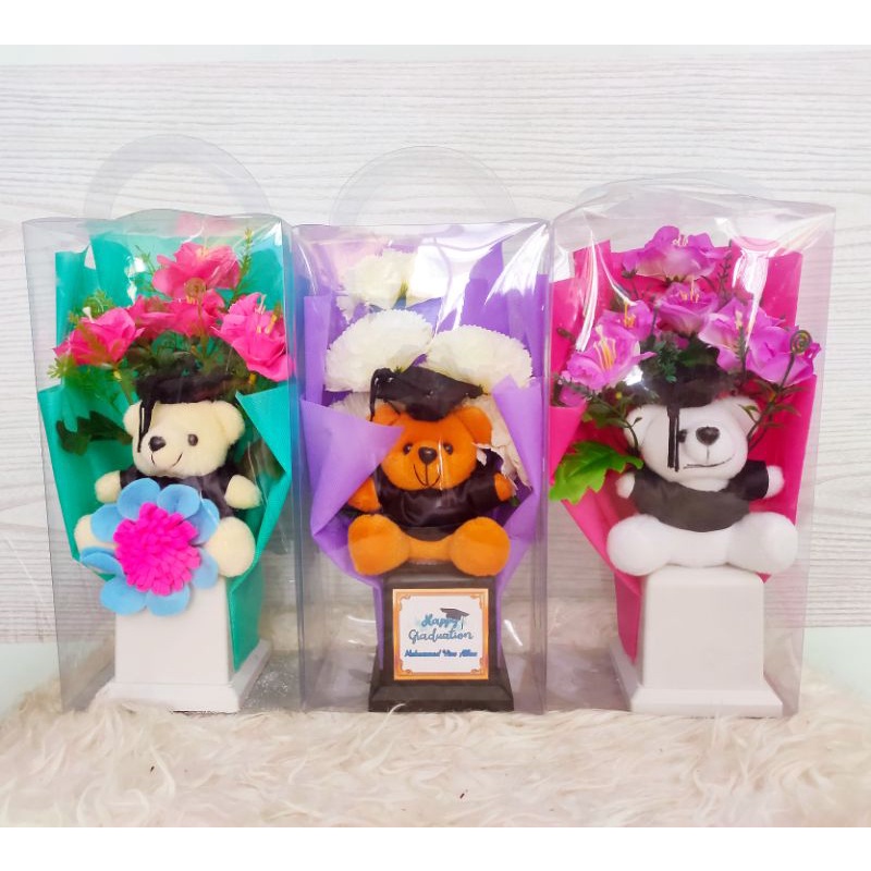 buket piala boneka wisuda / piala wisuda / buket wisuda / hadiah wisuda / kado wisuda / gift graduat