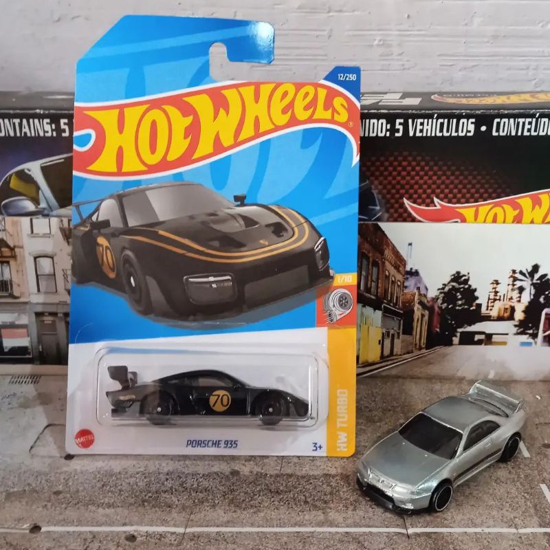 Hotwheels Hot Wheels PORSCHE 935 Black Hitam