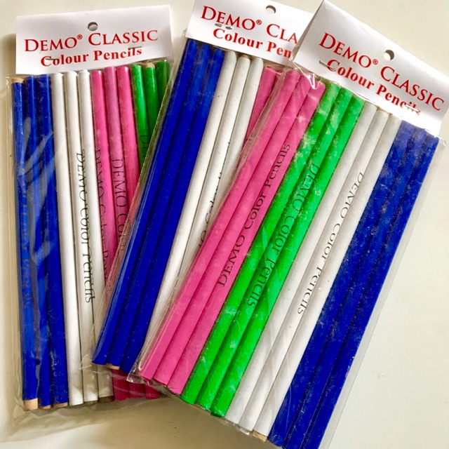 

Pensil kayu 2B Demo Classic