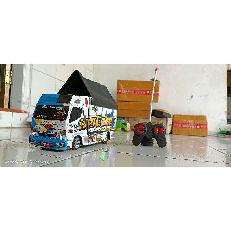 miniatur truck oleng remote control