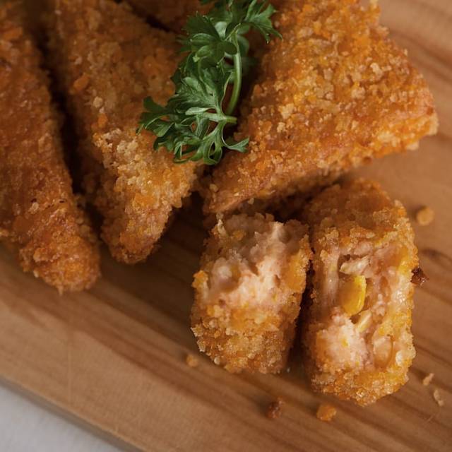 

NUGGET IKAN SALMON JAGUNG And1_Kitchen ( HOMEMADE & NO. MSG )