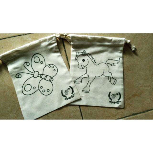 

Pouch Blacu lukis untuk kerajinan mewarnai
