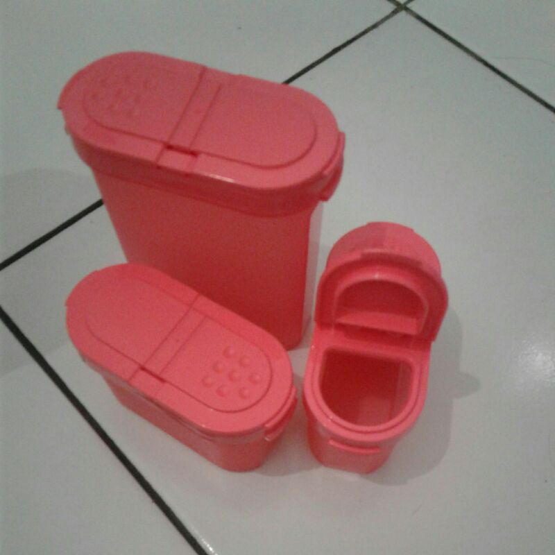shelf savers (guava)tupperware