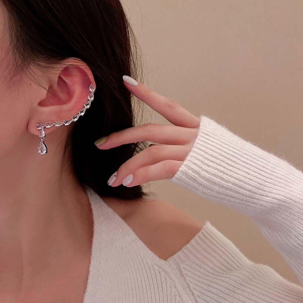 Mxbeauty Klip Tulang Telinga Elegan Retro Tetesan Air Zirkon Perhiasan Fashion Tembaga Mengkilap Wanita Stud Earrings