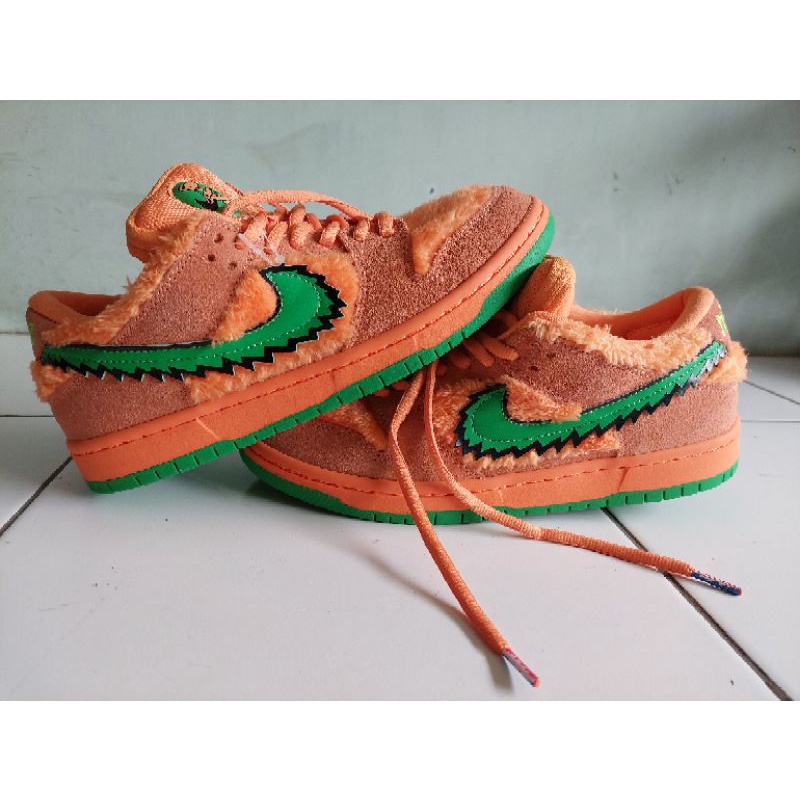 Nike SB dunk low grateful dead bears orange second