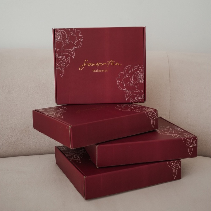 

Samantha - Gift Box