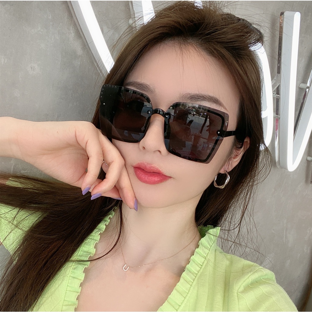 2021 new hollow Korean style large square frame fashion sunglasses