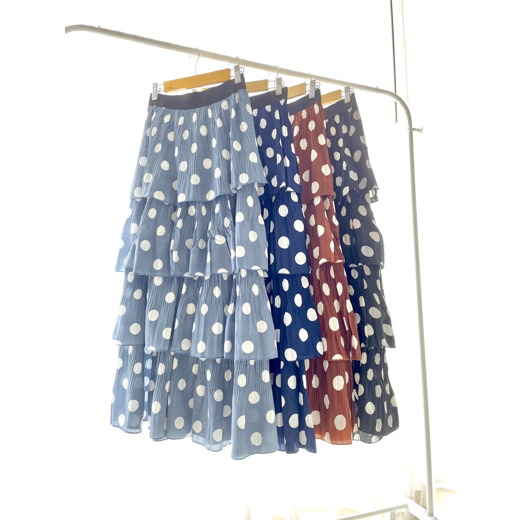 Rok Tingkat Motif Polkadot / Crepe Layer Skirt