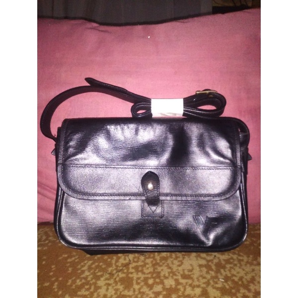 tas kulit wanita vinnary second