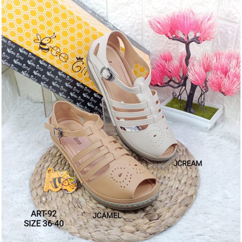 sepatu sandal bee girls n 92