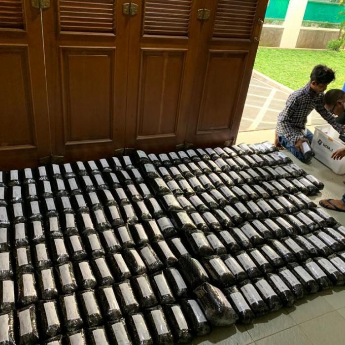 Tambal Bocor GORI sealant spray Genteng Plafon tembok pipa dll