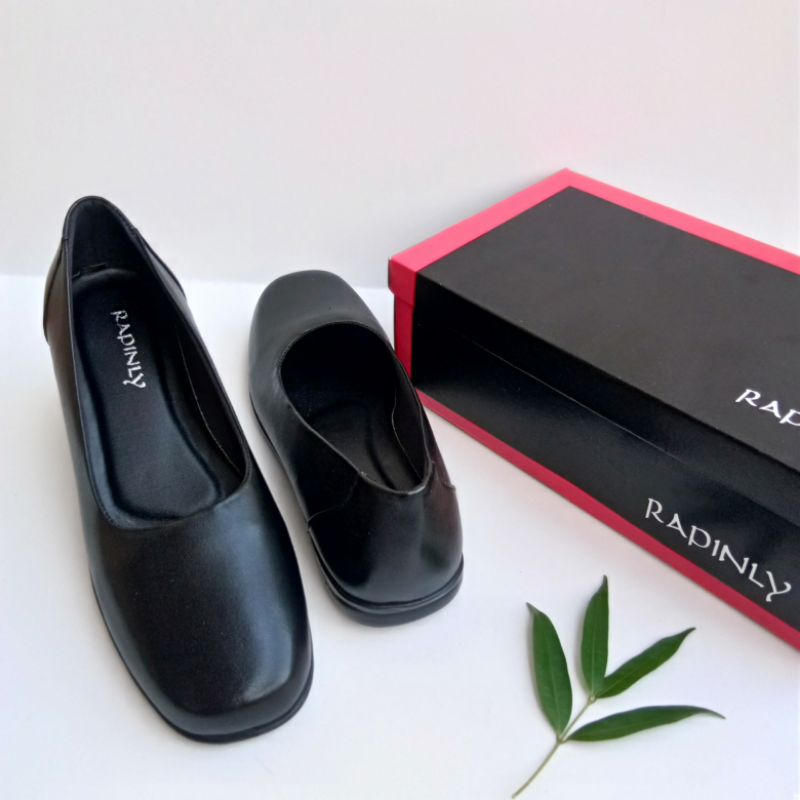 Sepatu Flat shoes Wanita Kulit Asli