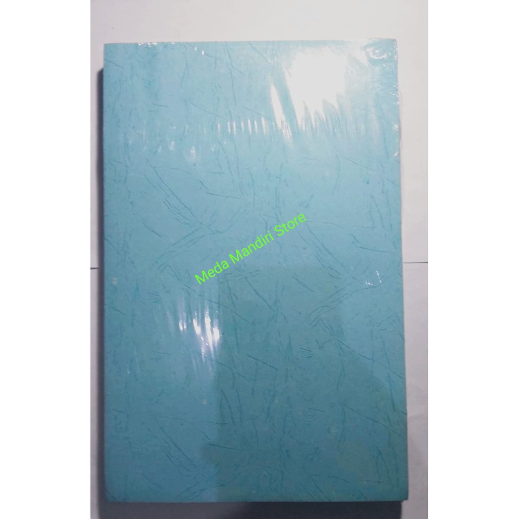 

Kertas Buffalo Ukuran Folio Warna (1 pak = 20 pcs)