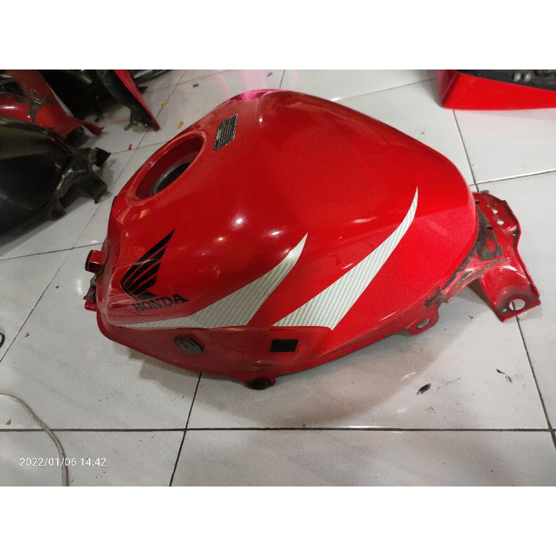 tanki honda cbr 150r k45 lokal mata dua nonled tank cbr 150fi k45a tengki cbr 150 original